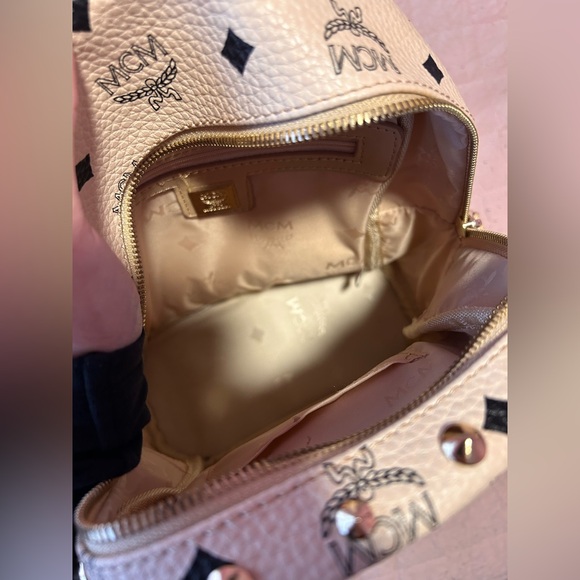 MCM Mini Backpack - Picture 6 of 10